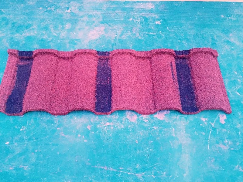 Металлическая черепица Jc классического типа с каменным покрытием и бесплатным клеем