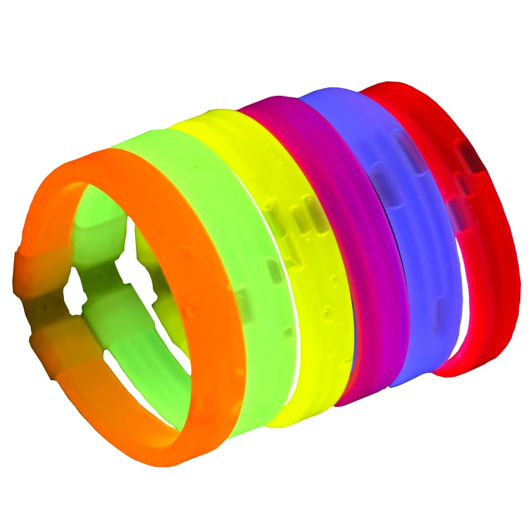 Customized Logo Light Stick 8 Inch Thick Glow in the Dark Bangle Bracelet for Promotion Concert Halloween Christmas Weddings Bar