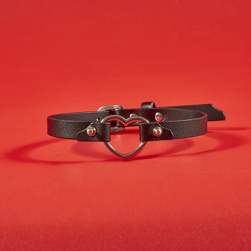 Alternative toy metal love neck collar SM bondage training torture equipment male and female dog slave sex toys