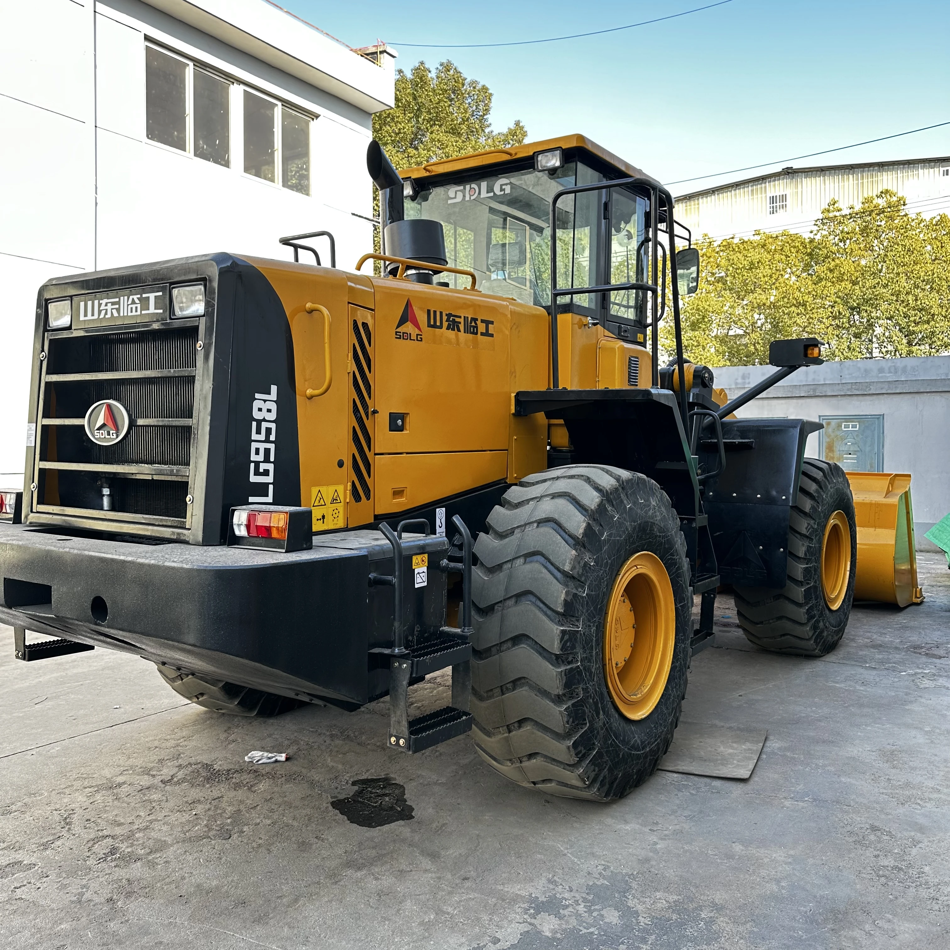 High performance 958L SDLG loader factory price with good condition for sale in shanghai