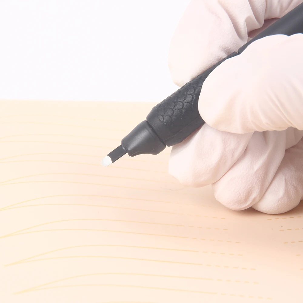 Sterilized professional quality blades safe NON slip design Disposable microblading pen with pigment sponge