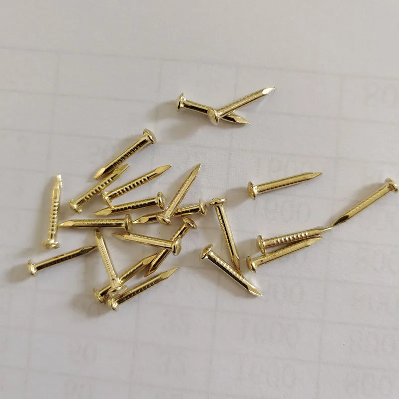 Chinese factory produced best quality spike round head smooth shank polished yellow copper brass nails