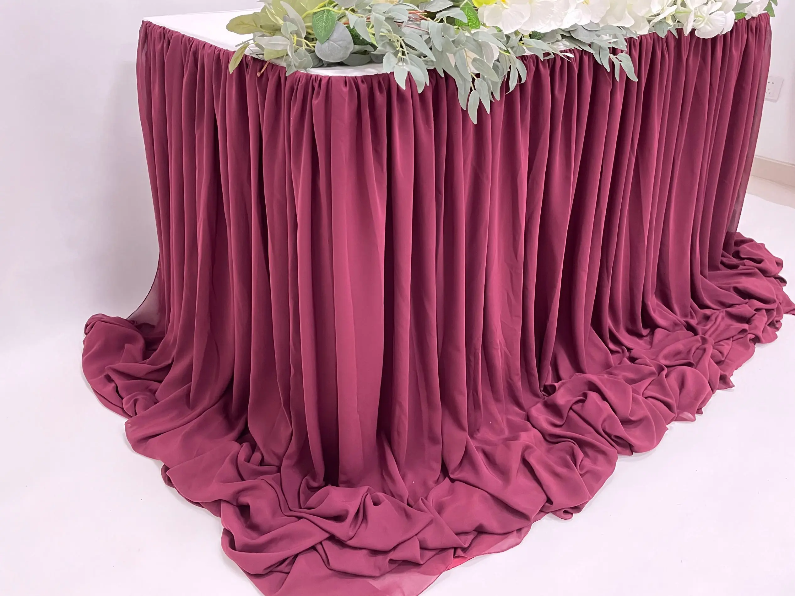 TC091 chiffon table skirt roll skirting whole sale fitted