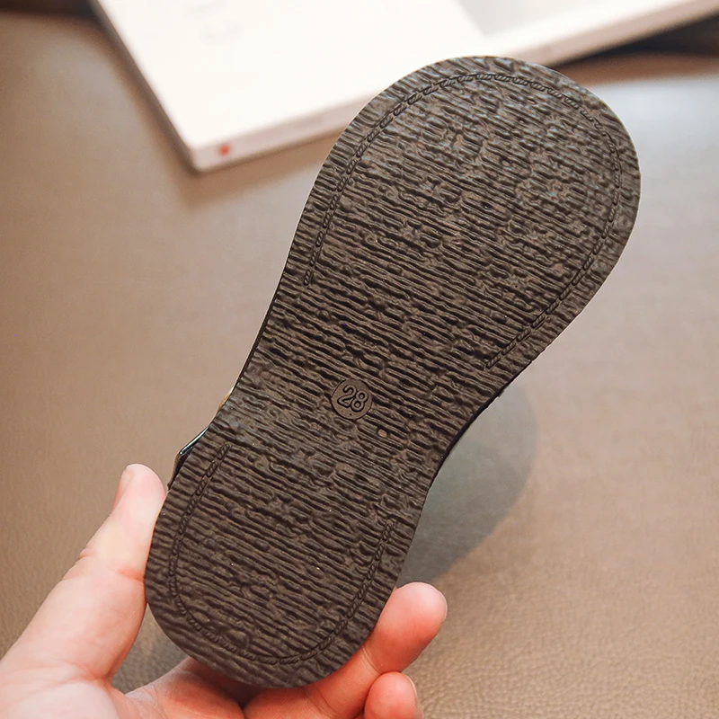 New styles arrival wholesale school shoes smart fit fashion cute girls princess sneaker flower causal 2023 hot sales factory