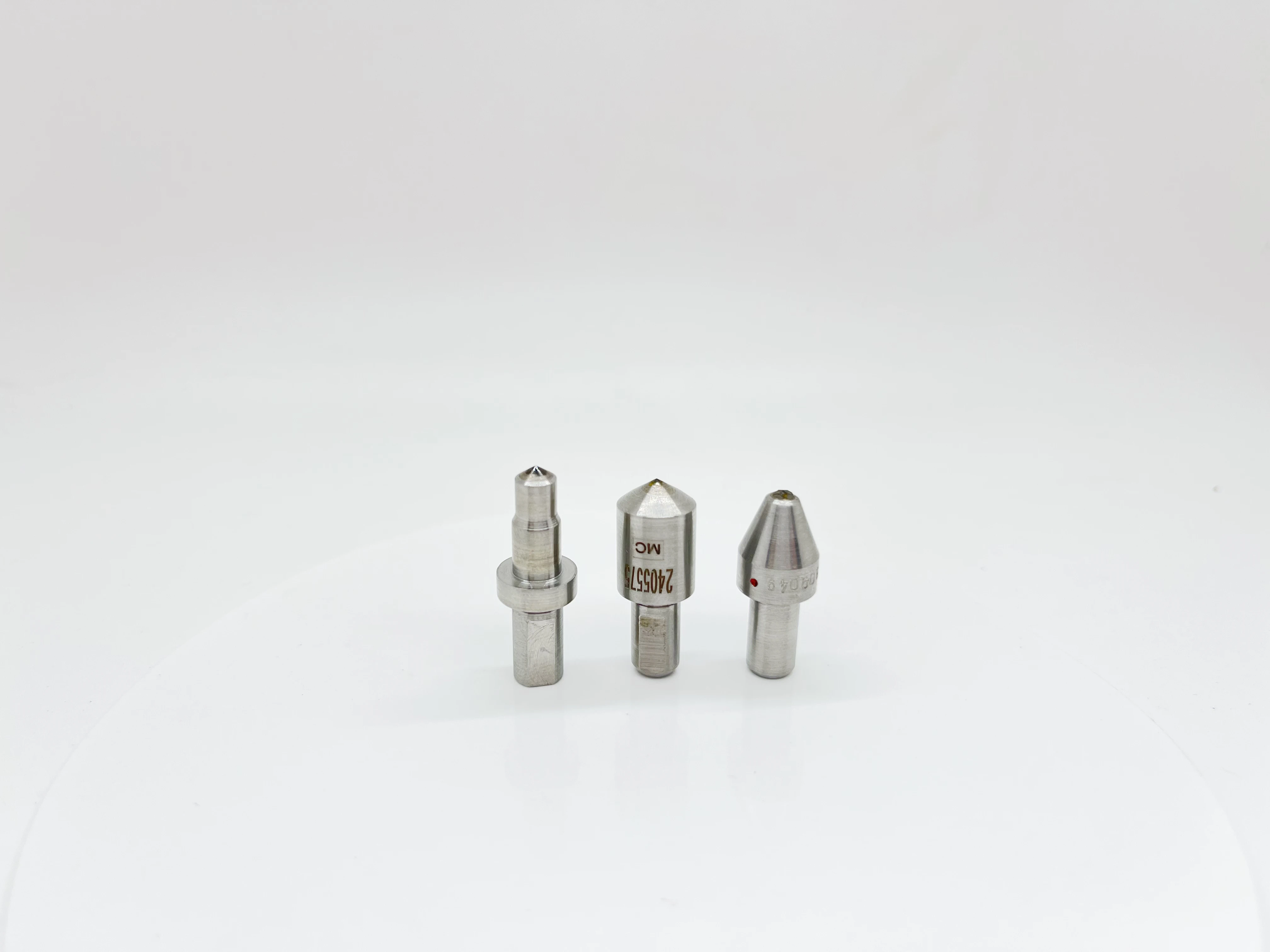 Hardness measuring tool set with diamond Hardness measuring tool set with diamond