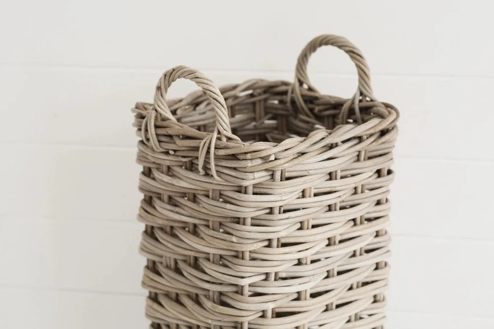 Good Quality Factory Directly Canne Basket Wood Umbrella Bucket Indoor Holder Buff Rattan Umbrella Stand