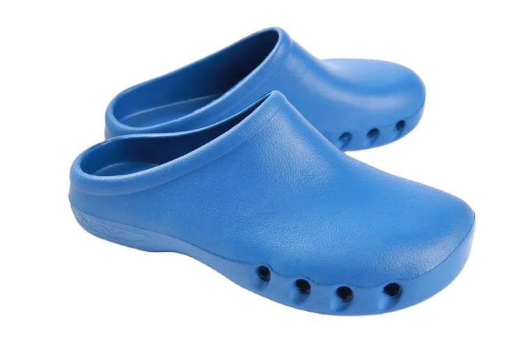 New Operating Theatre EVA Clogs Colorful Medical Shoes Nurse Slippers Laboratory Garden Clogs Lightweight Cleanroom Hole Clogs