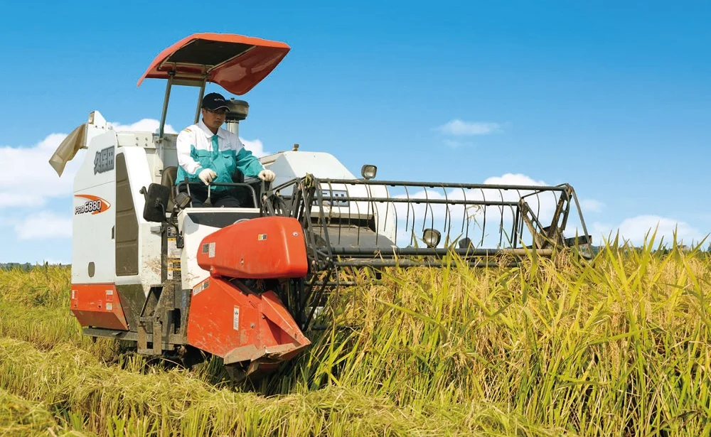  Низкая цена комбайн Kubota PRO688Q DC60 с небольшим