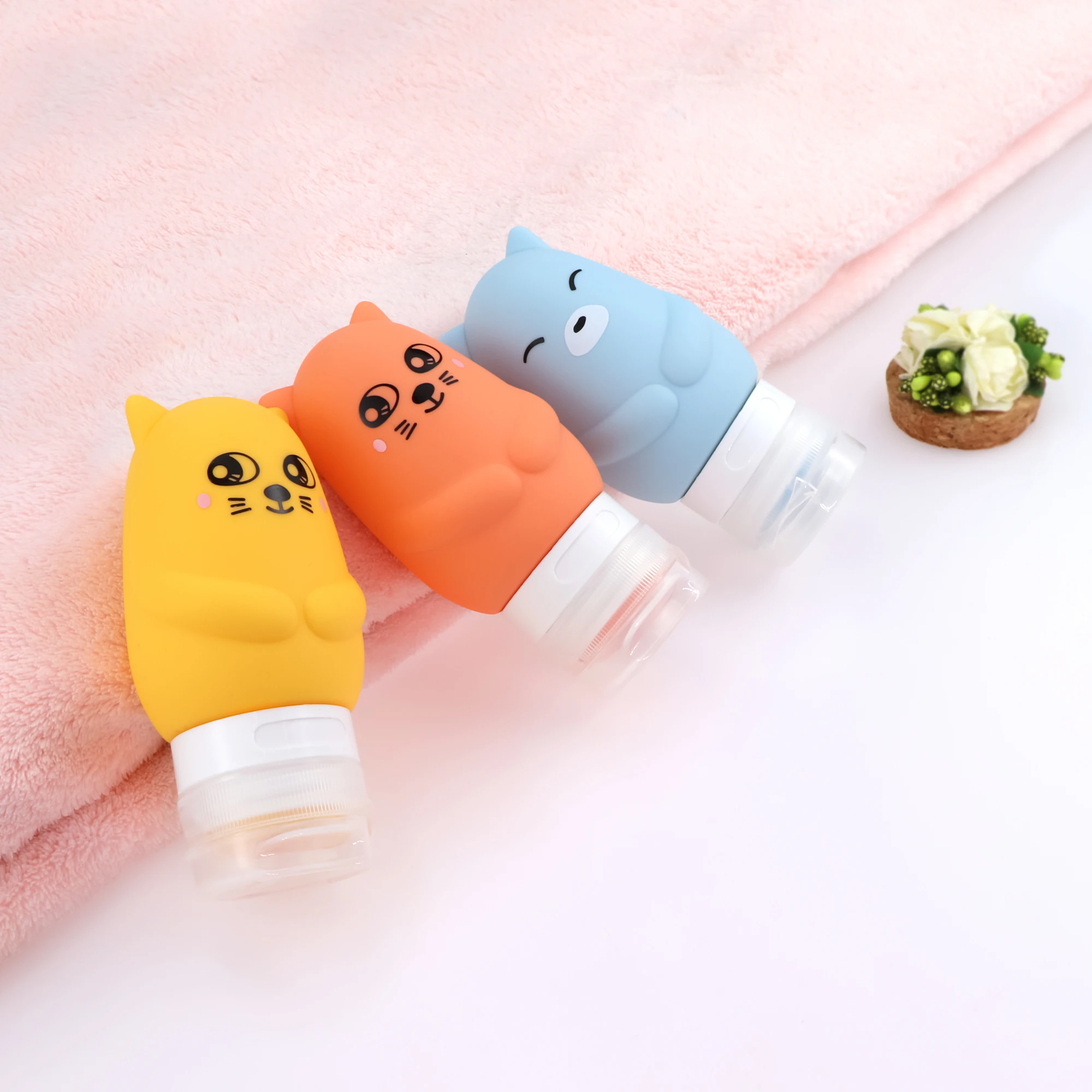 
Hot Sale Travel Bottles Set Daily Care Travel Kit Travelling Bottle Sets Factory 