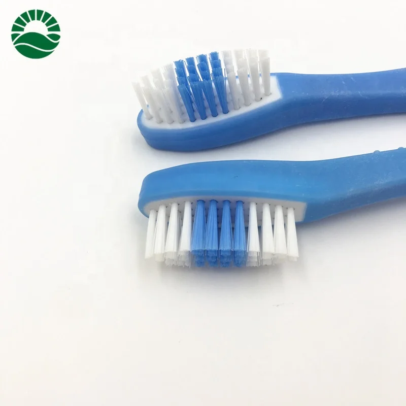 Зубная щетка хорошего качества из мягкой