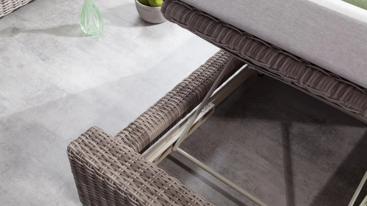 Beach Outdoor Furniture Garden  Rattan Sun Lounger Pool Furniture Luxury Outdoor