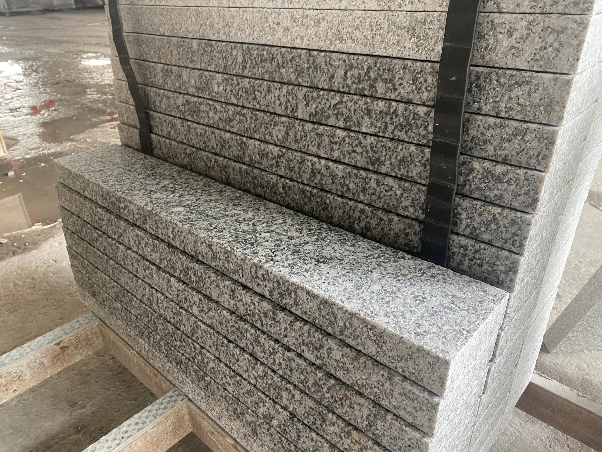 HZX Modern Polished Granite Slab Tiles G603 Grey Flamed Honed Natural Stone Outdoor Kitchen Floors Parks Exterior Decorations