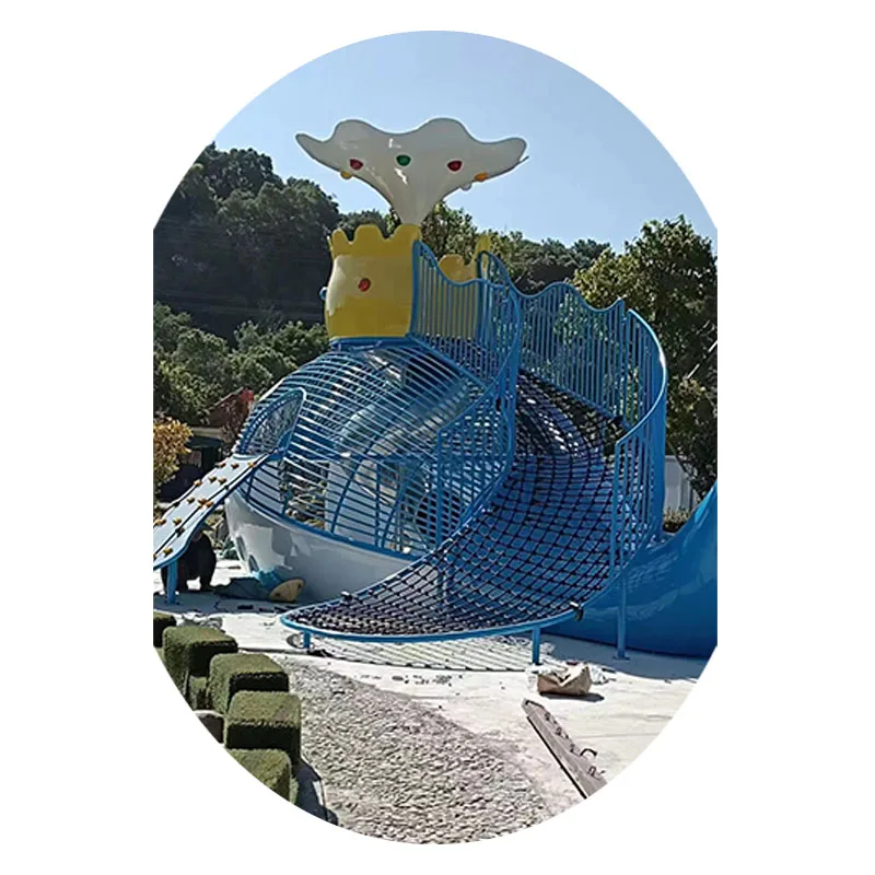 Factory customized outdoor large geometric fiberglass animal bear sculpture statue