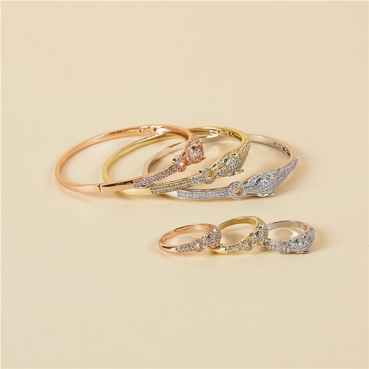 2021 New Simple Beautiful  Graceful  Wedding Gold Color Jewelry Set For women Jewelry Set High Quality Fashion  Bangle and Ring