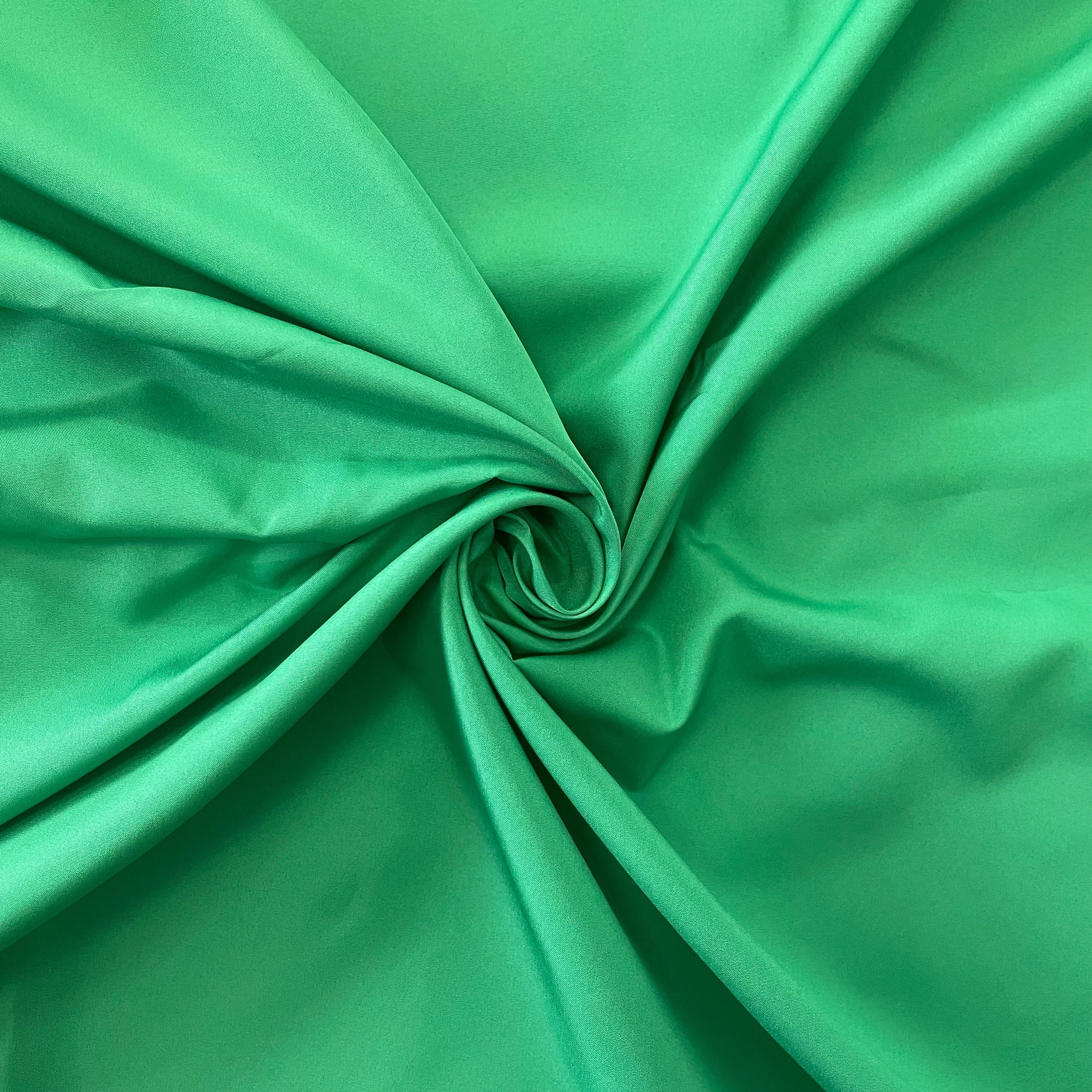 300T Plain Pongee Lining Woven Fabric 100% 50D Recycled Polyester Winter Down Jacket Fabric