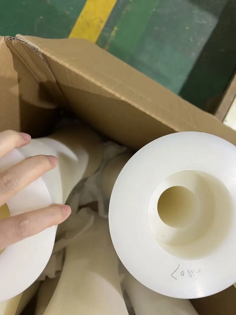 China High Precision OEM CNC Turned Plastic Delrin Pom PE Parts Machining