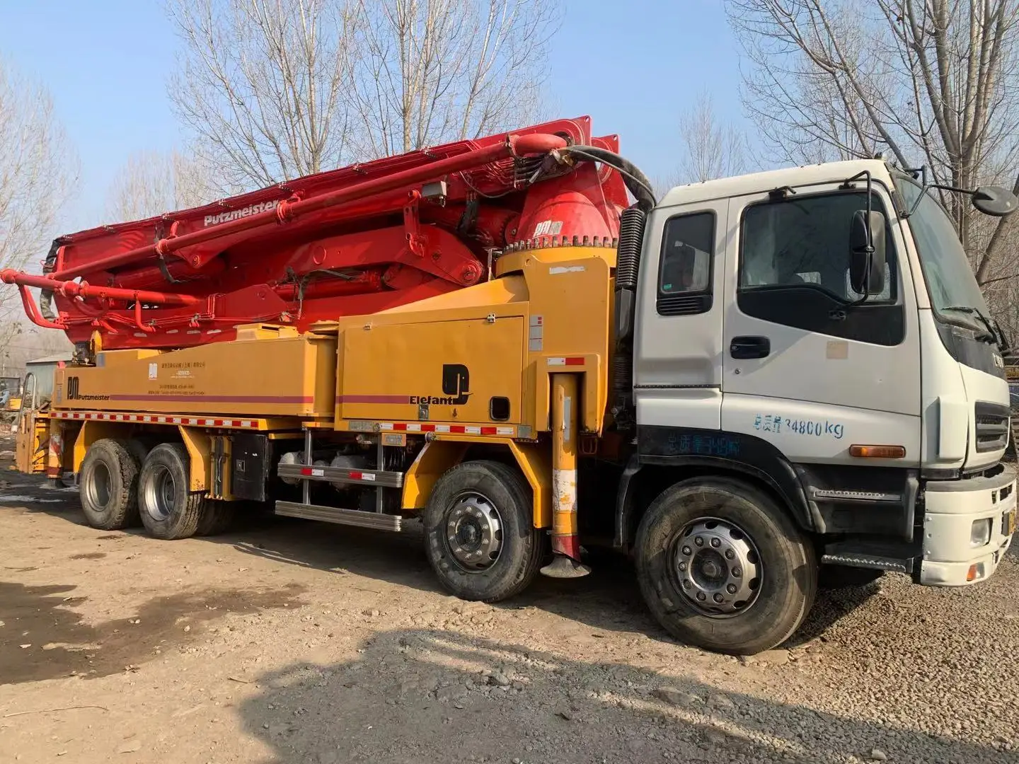 Used ISUZU Chassis Truck Putzmeister 42M Mounted Concrete Pump truck for sale