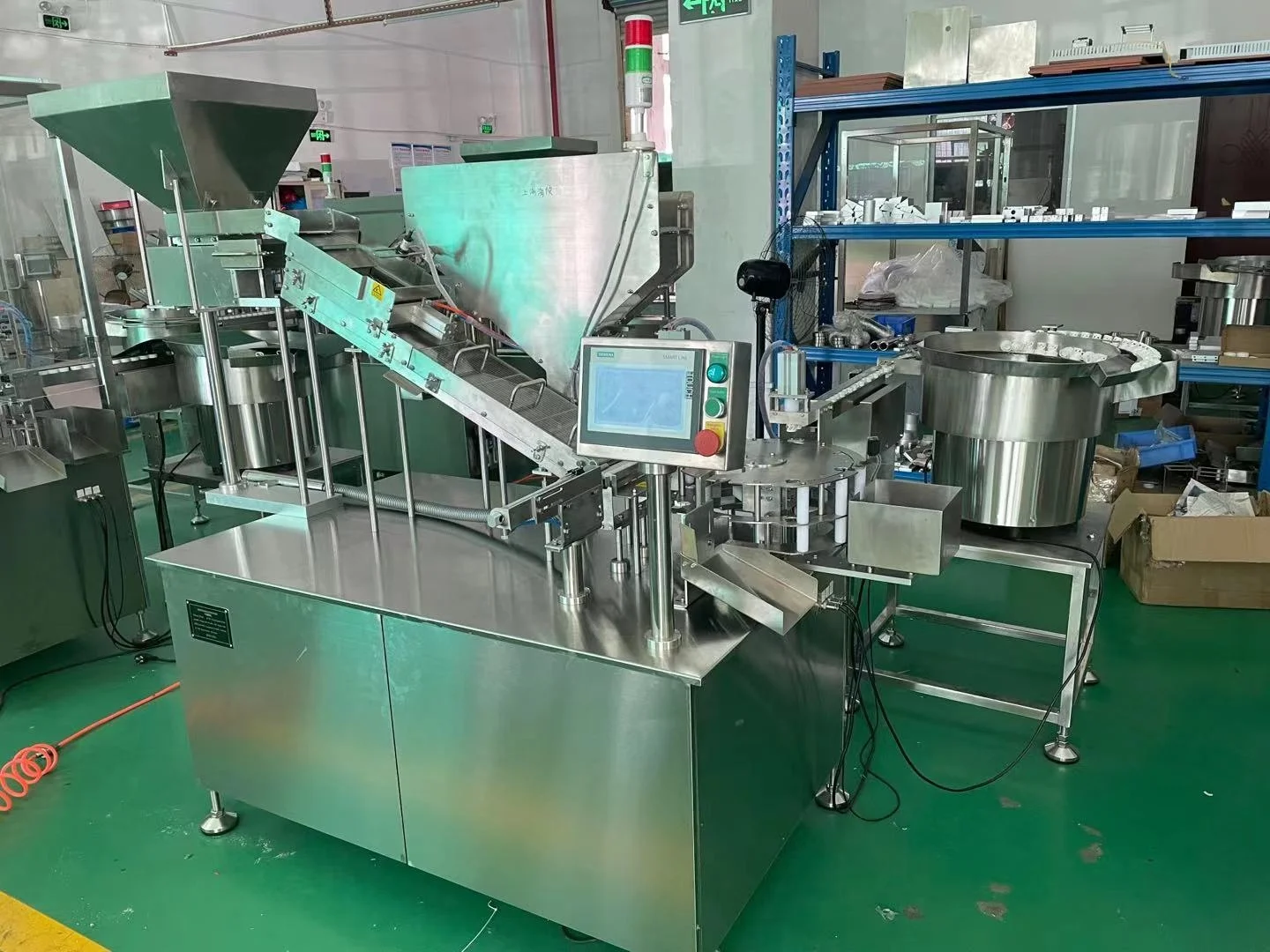 Automatic Effervescent Tablet Tube Filler belongs to the field of filling machines