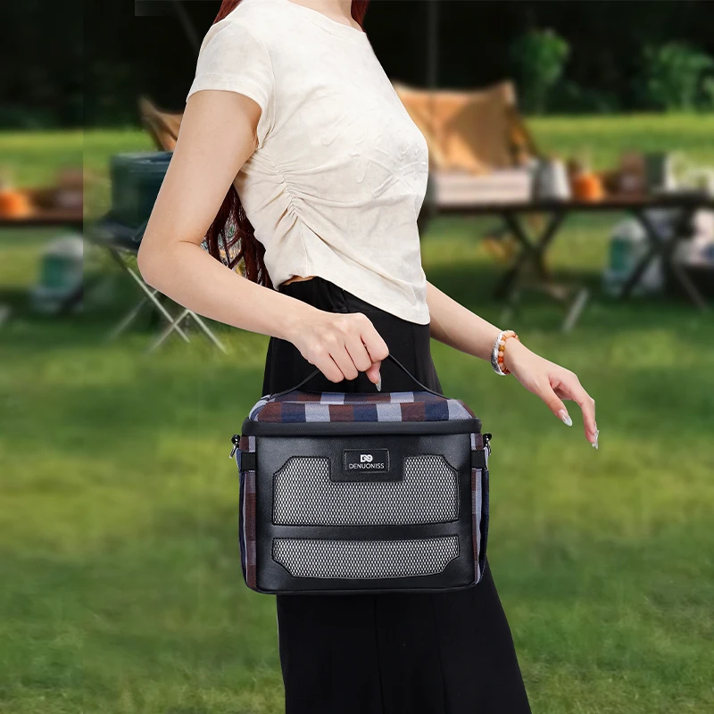 Wholesale Custom Fashionable Insulated Lunch Cooler Hot Selling Small Designs for Summer Food and Picnic Bagging