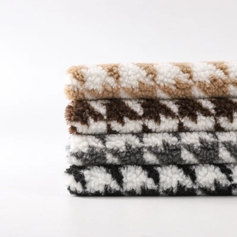 Оптовая продажа, шерпа из искусственного меха с узором в елочку для пальто, игрушечной подушки, одеяла