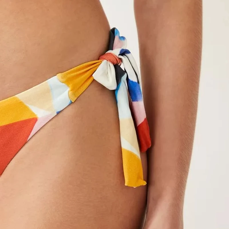 Женское бикини с подкладкой