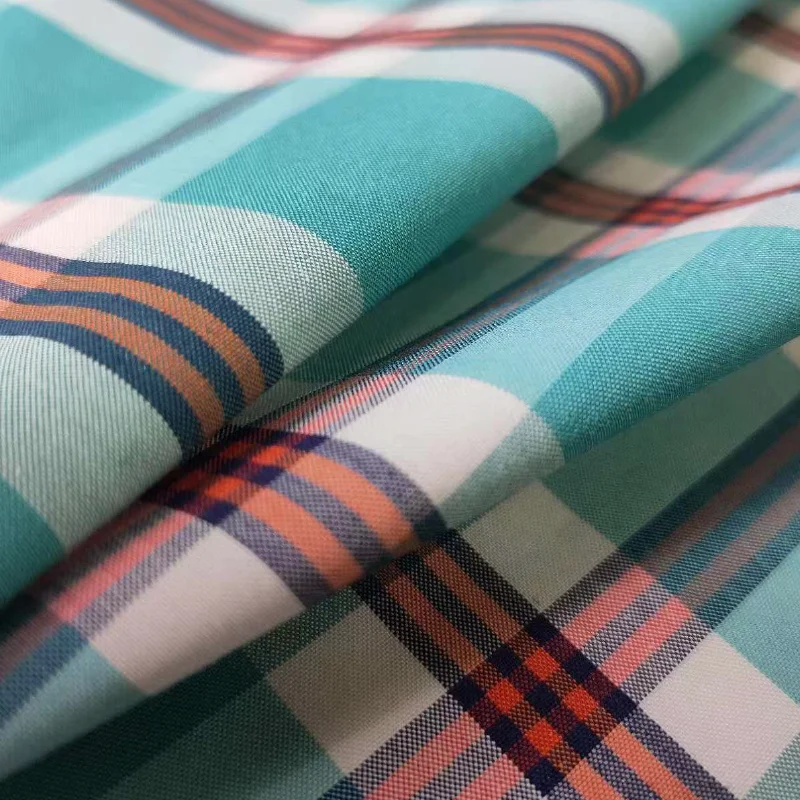 Fashion Lightweight 125GSM Twill Woven 52/48 Cotton Nylon Fabric Check Patten Blended Fabric For Garments Home Textiles