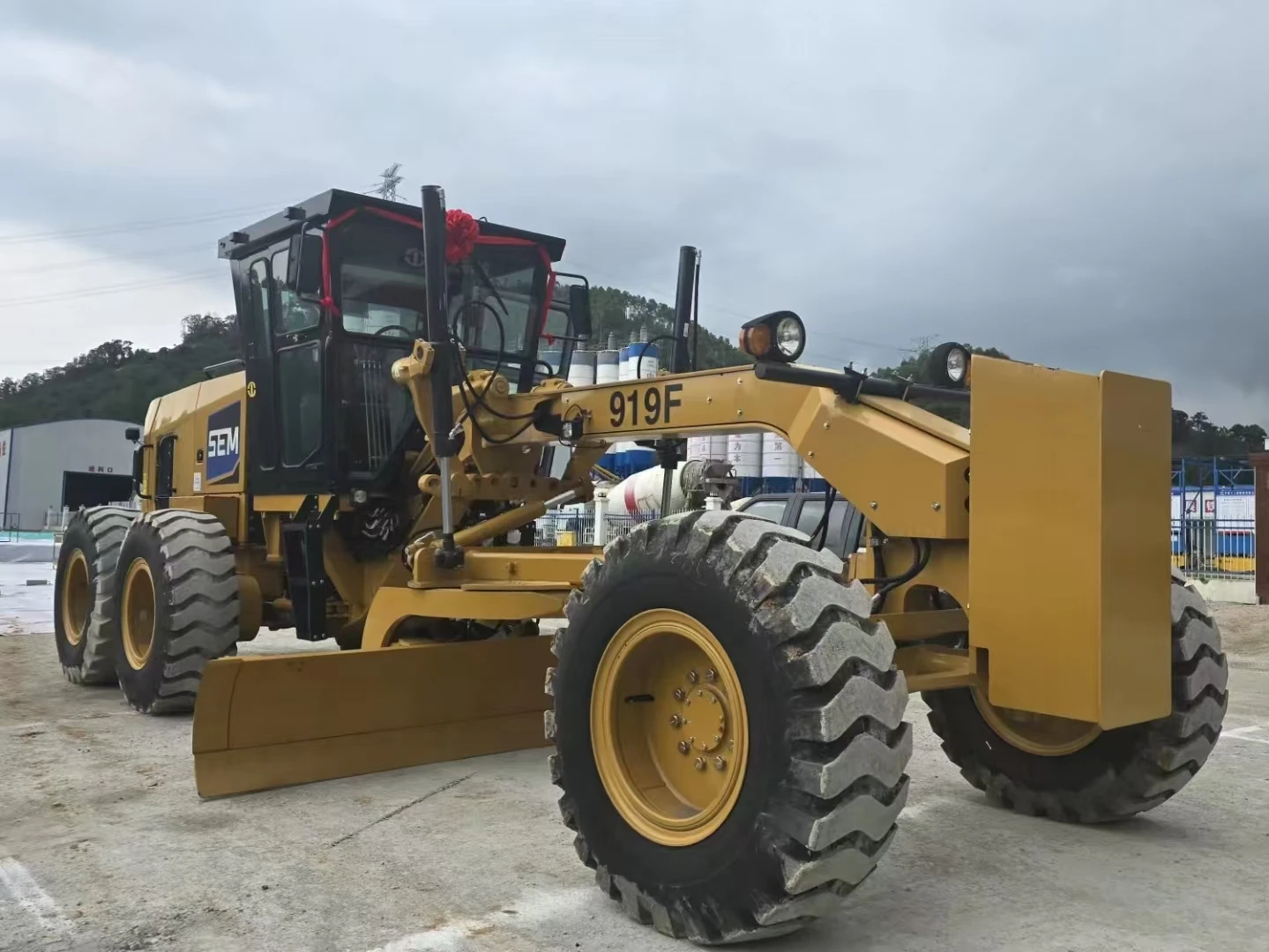 Brand New China Motor Grader 190Hp Small Motor Grader With Rear Ripper 919F for Sale