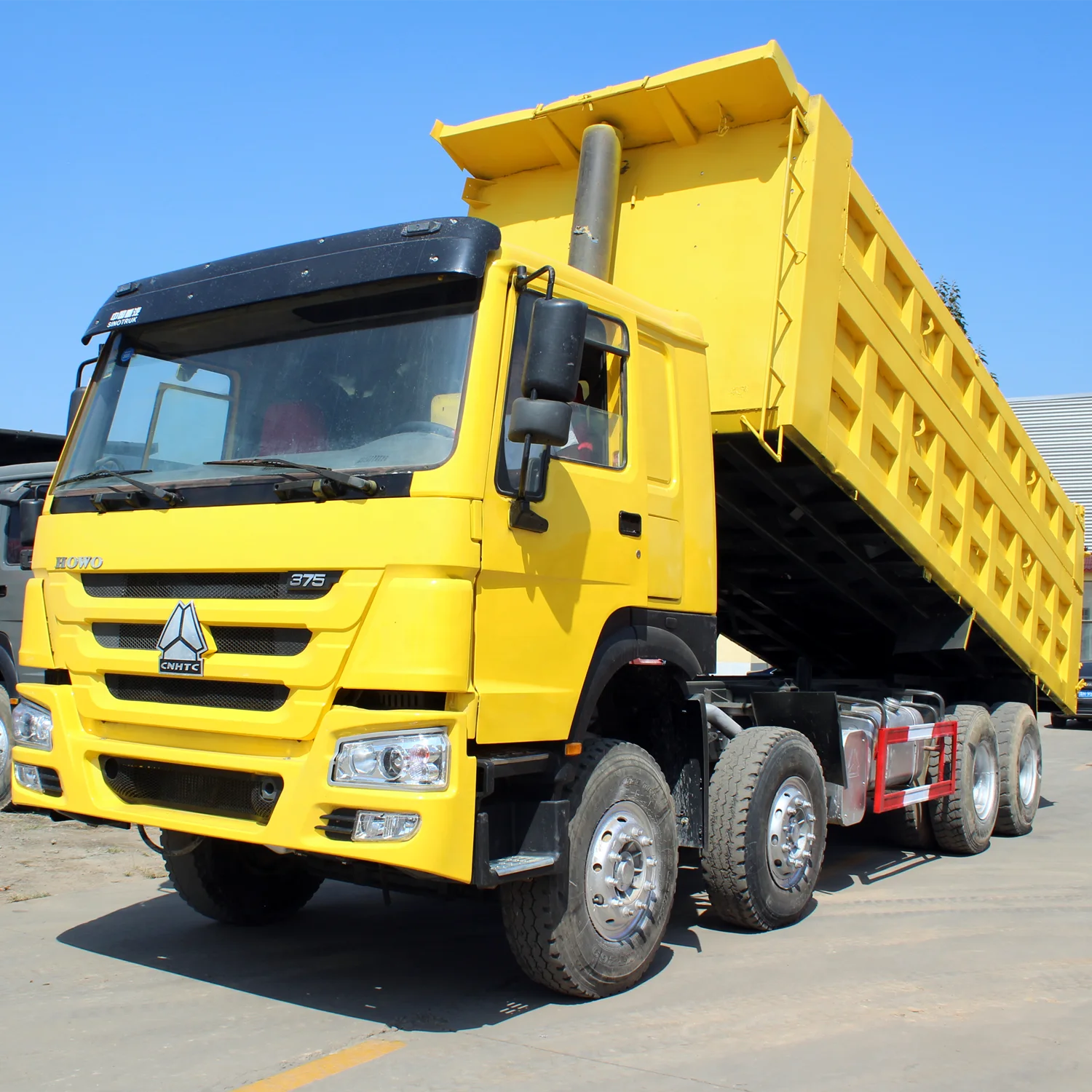  Китай 8X4 HOWO самосвал для продажи в