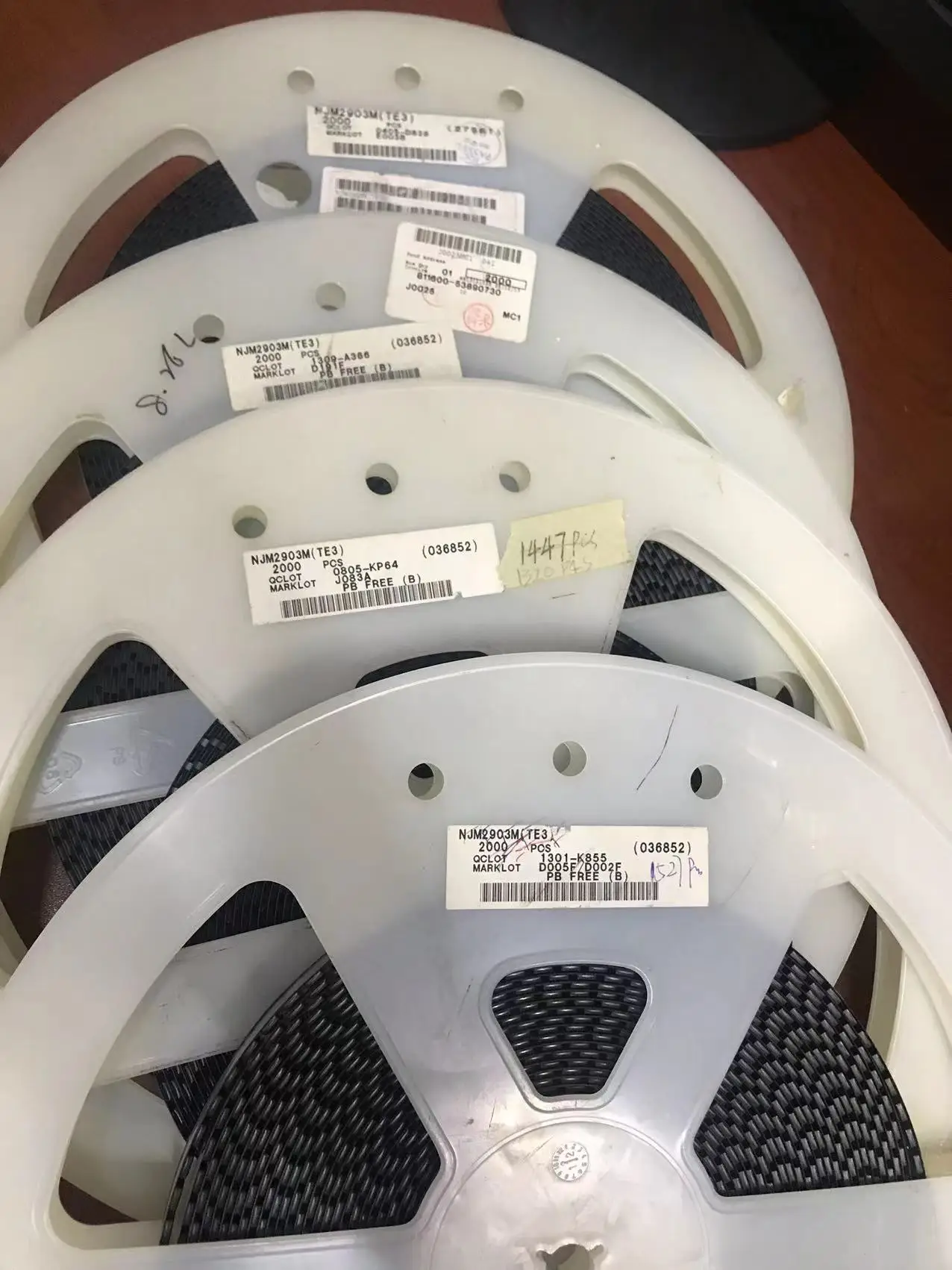 Discrete Semiconductor Products Transistors IGBT Modules FF75R12RT4HOSA1IGBT MOD 1200V 75A 395W new and original in stock