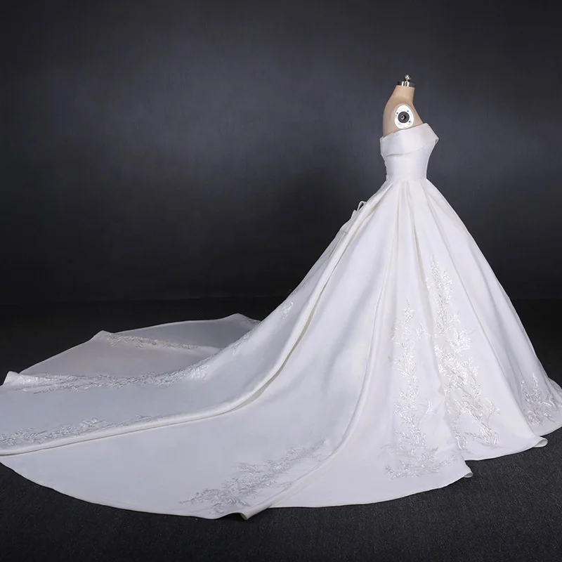 New White Simple French Satin Wedding Dress Bridal Lace Lace-up One-line Shoulder Dress Heben-style satin Wedding Dress