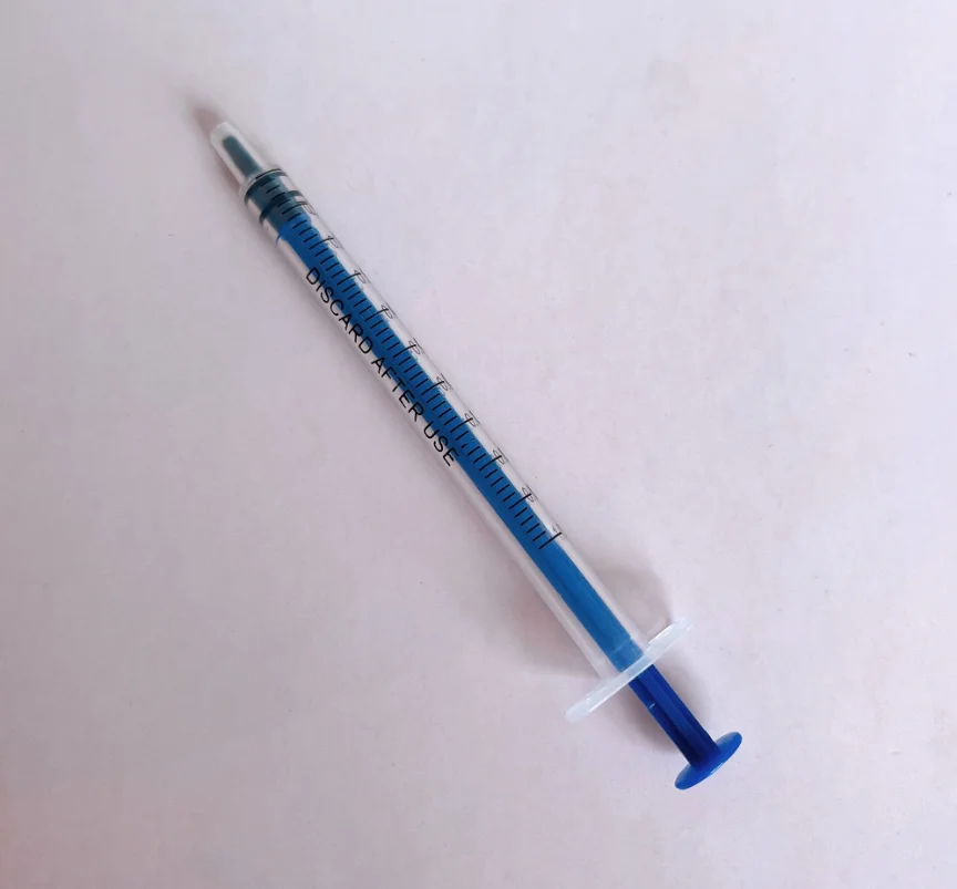 Wholesale high quality disposable beauty syringe 1ml luer slip and luer lock syringe