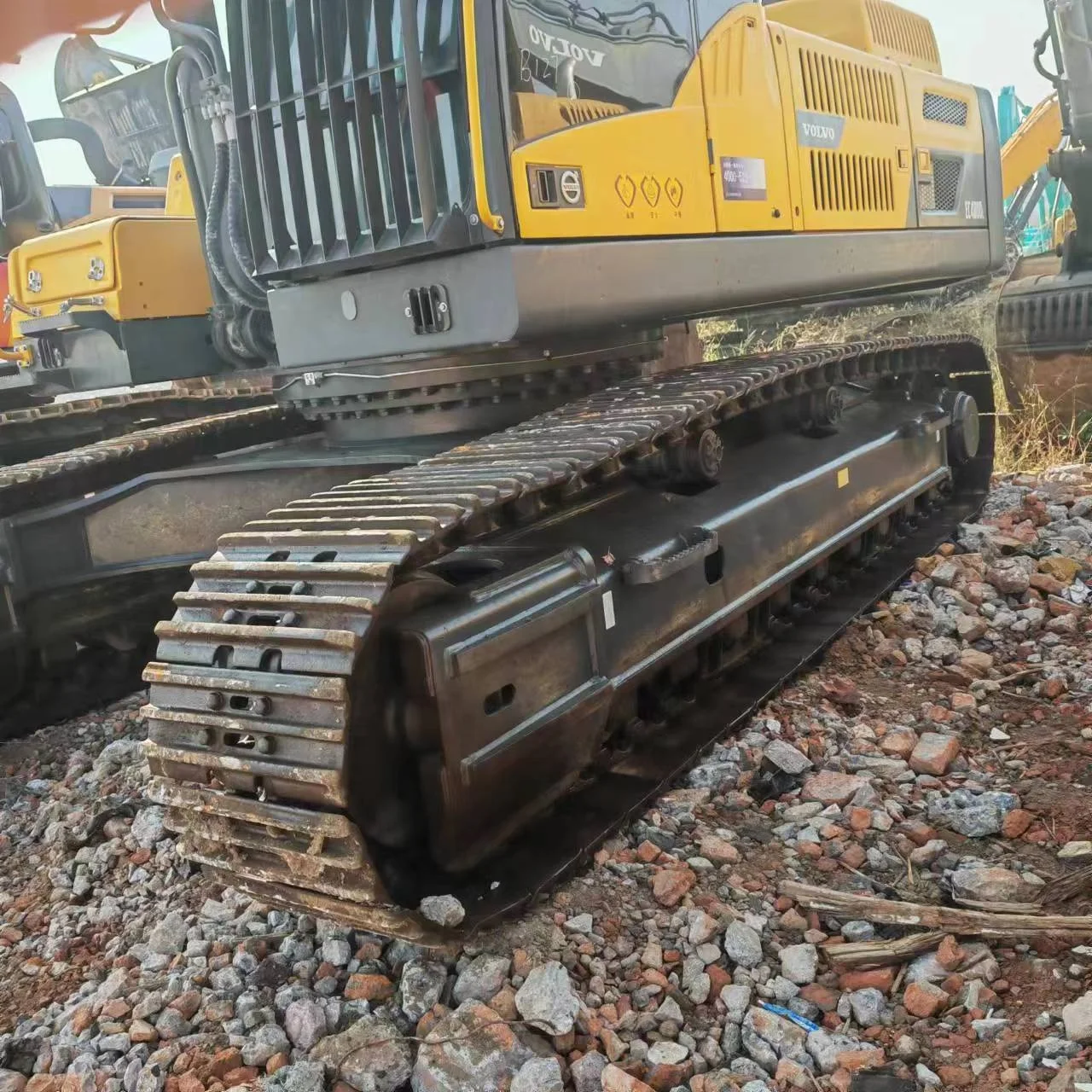 CN Supplier Contact Chat Now Compare Used Large Excavator Volvo EC480DL Mechanical Equipment Power Enough Efficient USA