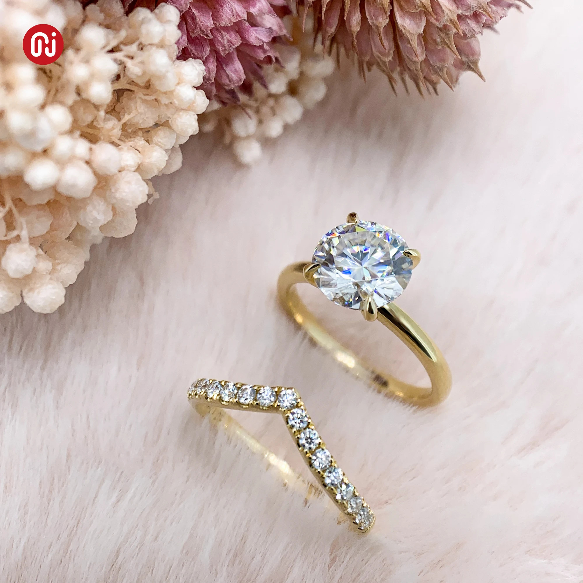 GIGAJEWE 2.5ct D color 8mm Round Cut Moissanite 9K/14K/18K Yellow Gold Two settings , Moissanite Band, Engagement Ring