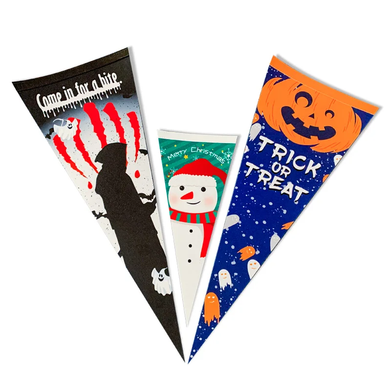 Promotional felt pennants as gift with customized printing logos