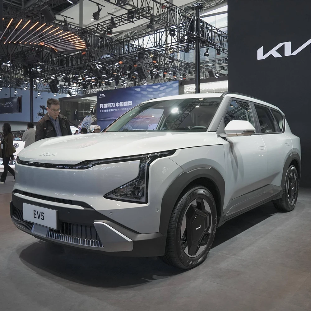 2024 New Electric Vehicles KIA EV5 EV 5 Electric Car Energy EV Car 720 Air 5-seater Electric SUV kia ev5
