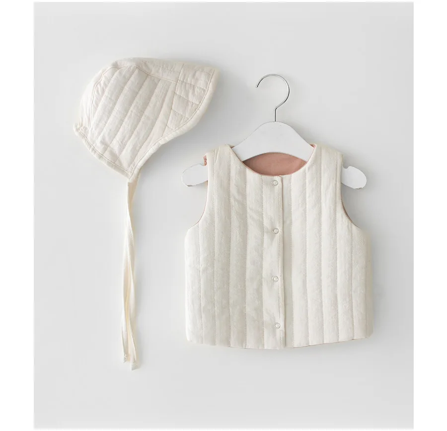 
Autumn Winter Cute Comfortable White Baby Vest Sets 