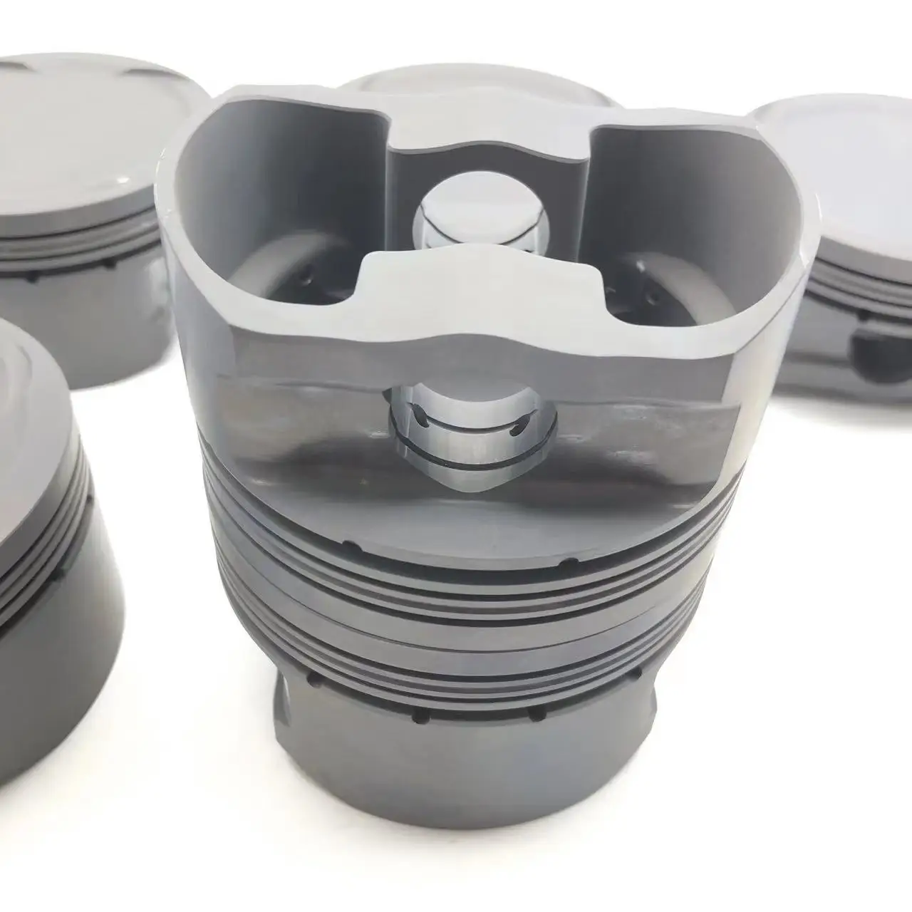 Forged Piston for Mercedes Benz M104 3.2L Phosphate Coated 90.05mm Forged Piston