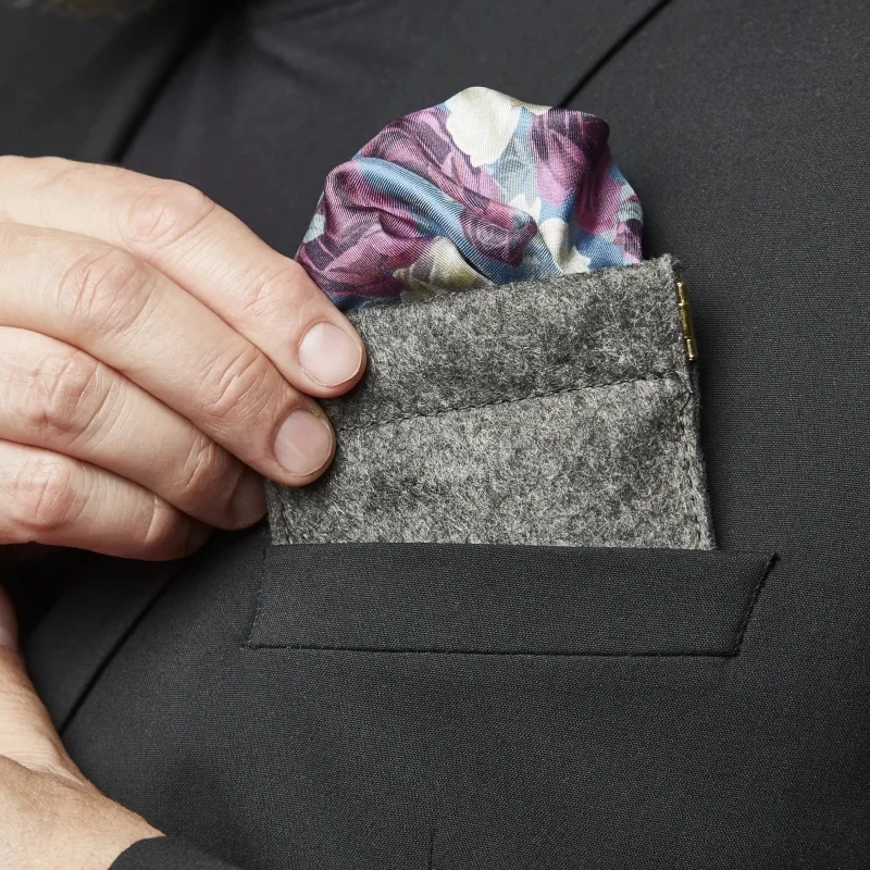  Изготовленный на заказ квадратный Карманный держатель для карт из войлока/искусственной кожи мужских костюмов