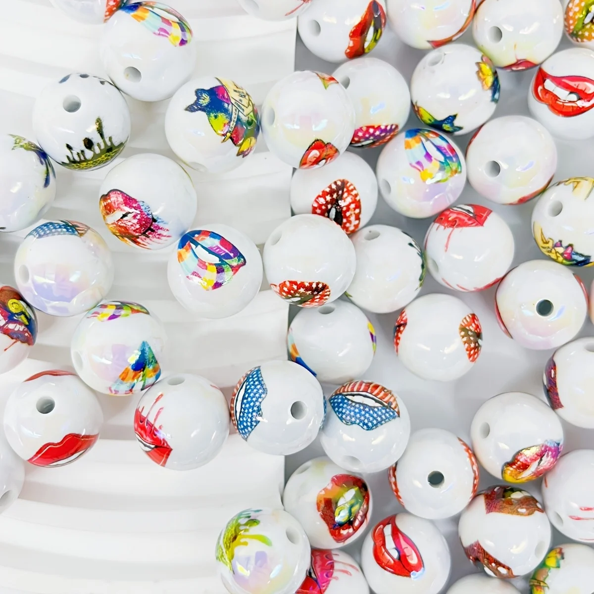Wholesale16mm Chunky Acrylic Beads Mix Necklaces for Pen Jewelry Making Color Printed Lips Acrylic Plastic Lucite Round Beads
