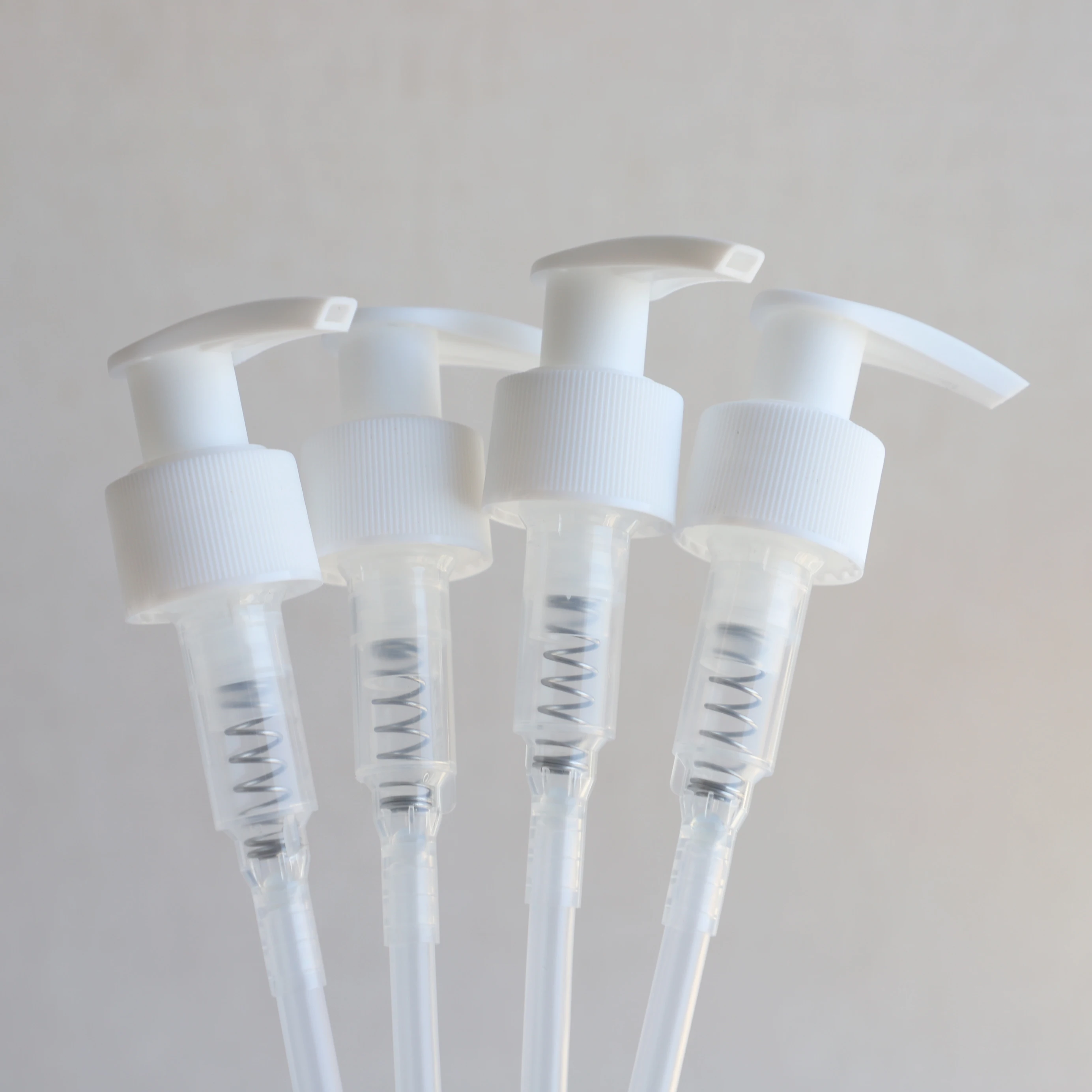 In Stock 24 410 White Plastic Lotion Pump Shampoo Dispenser Pump