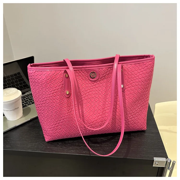 New Fashion Handbags Light Lady High Capacity Tote Bags Lady Design Purses For Ladies