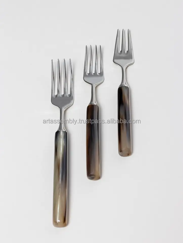 Horn_cutlery_7.jpg