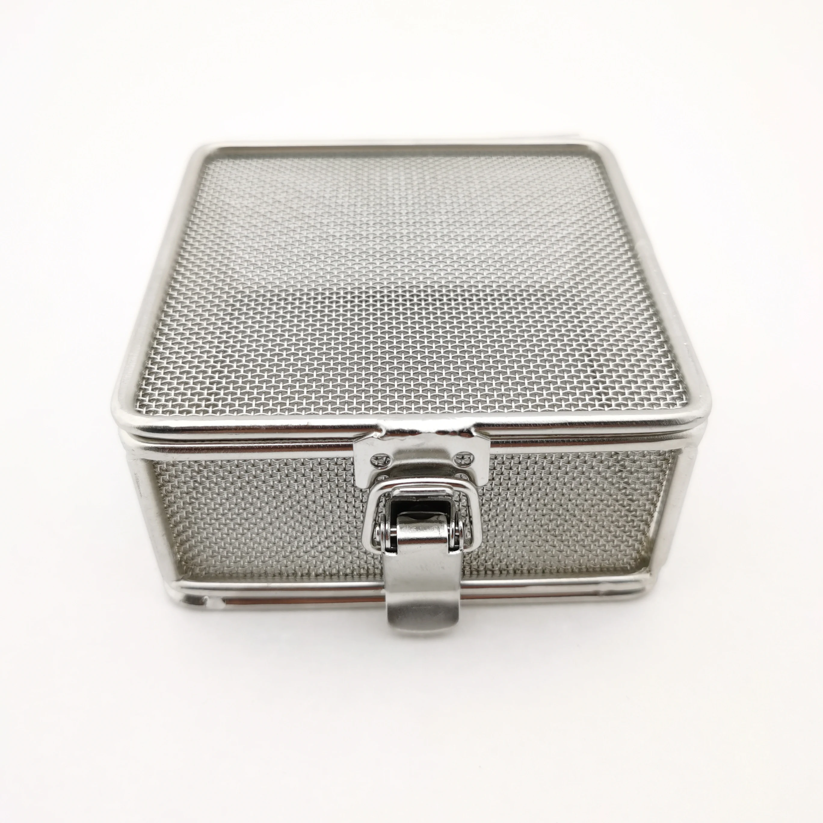 Chinese Hospital metal disinfect basket stainless steel wire basket