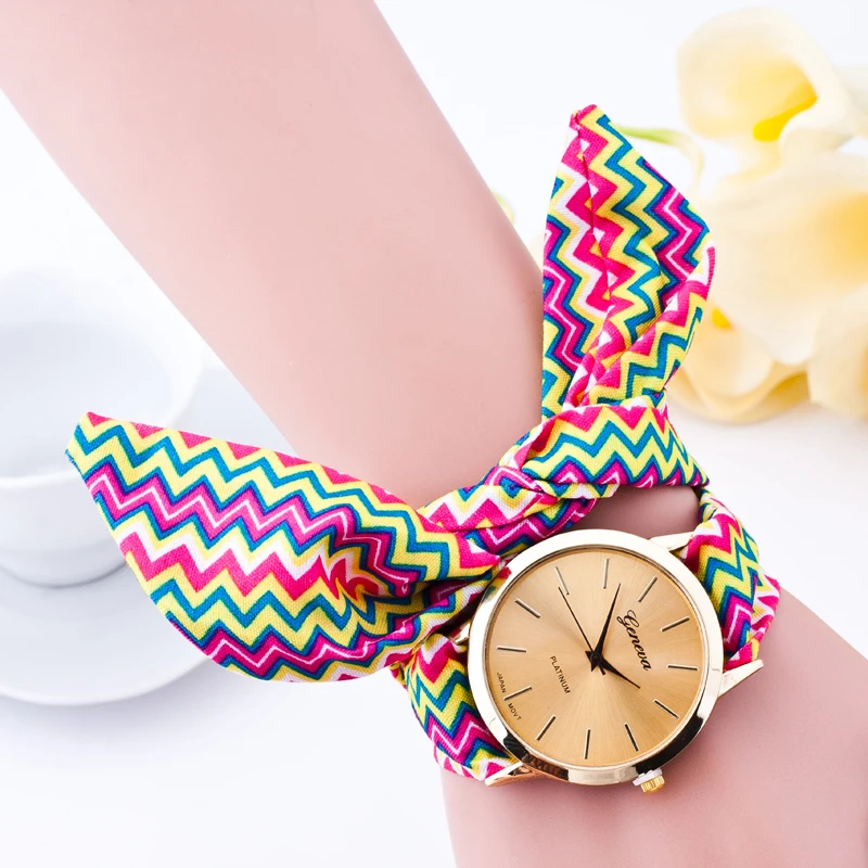
Women Stripe Floral Cloth Quartz Watch Alloy Weave Wrap Wrist Watch Ladies Casual Simple Elegant Watch 