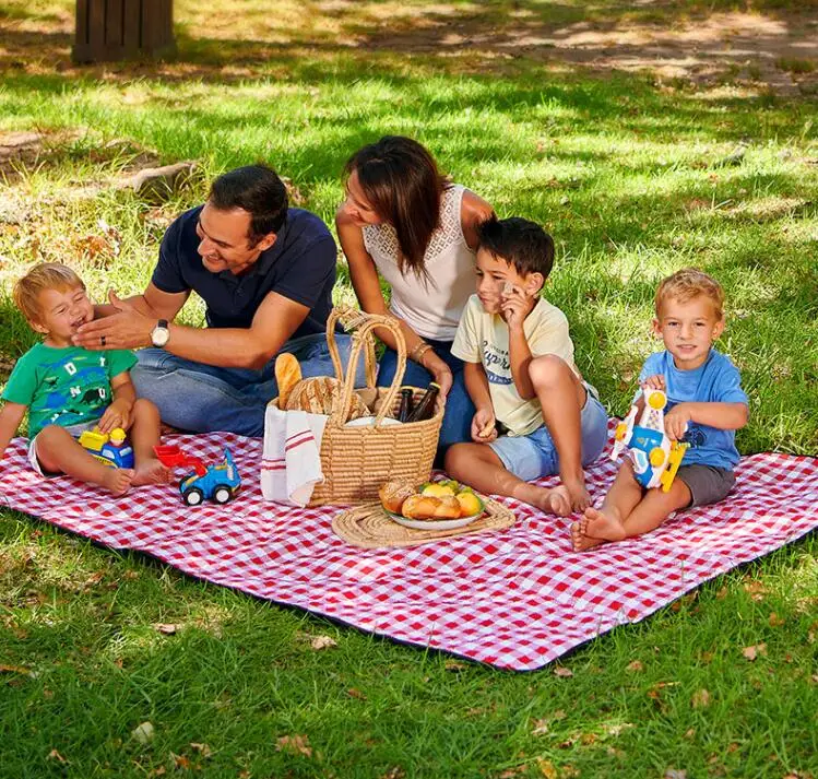 Custom Design Soft 4mm Thick Protection Neoprene Picnic Rug Large Camping Mat