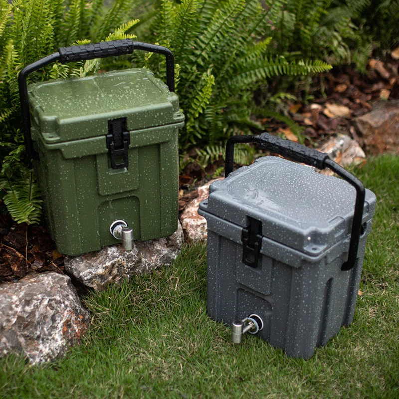 C102 Hot sale 10QT multi-specification portable incubator outdoor camping ice chest cooler box with faucet
