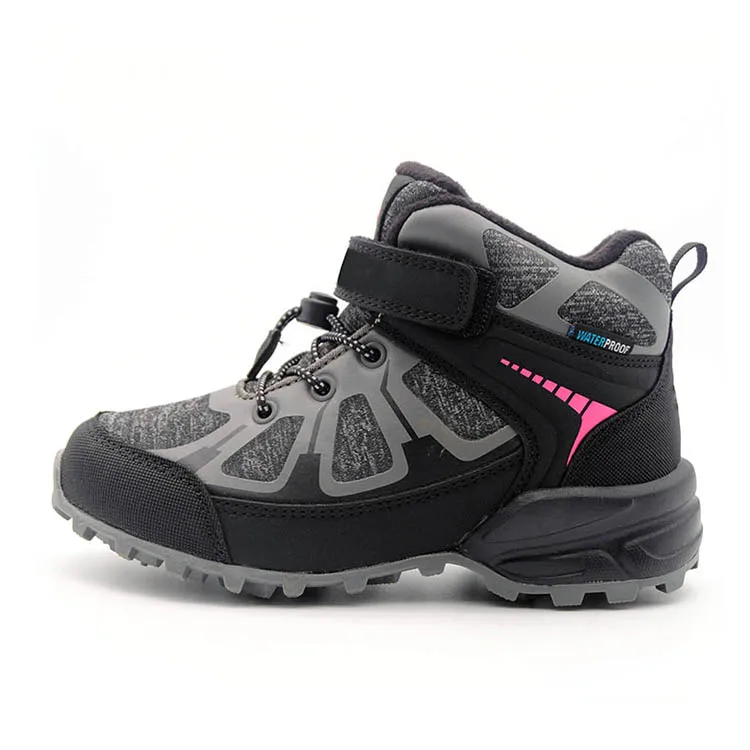 Green Pink Hot Sale New special design PU Football Sport Shoes Kid hiking