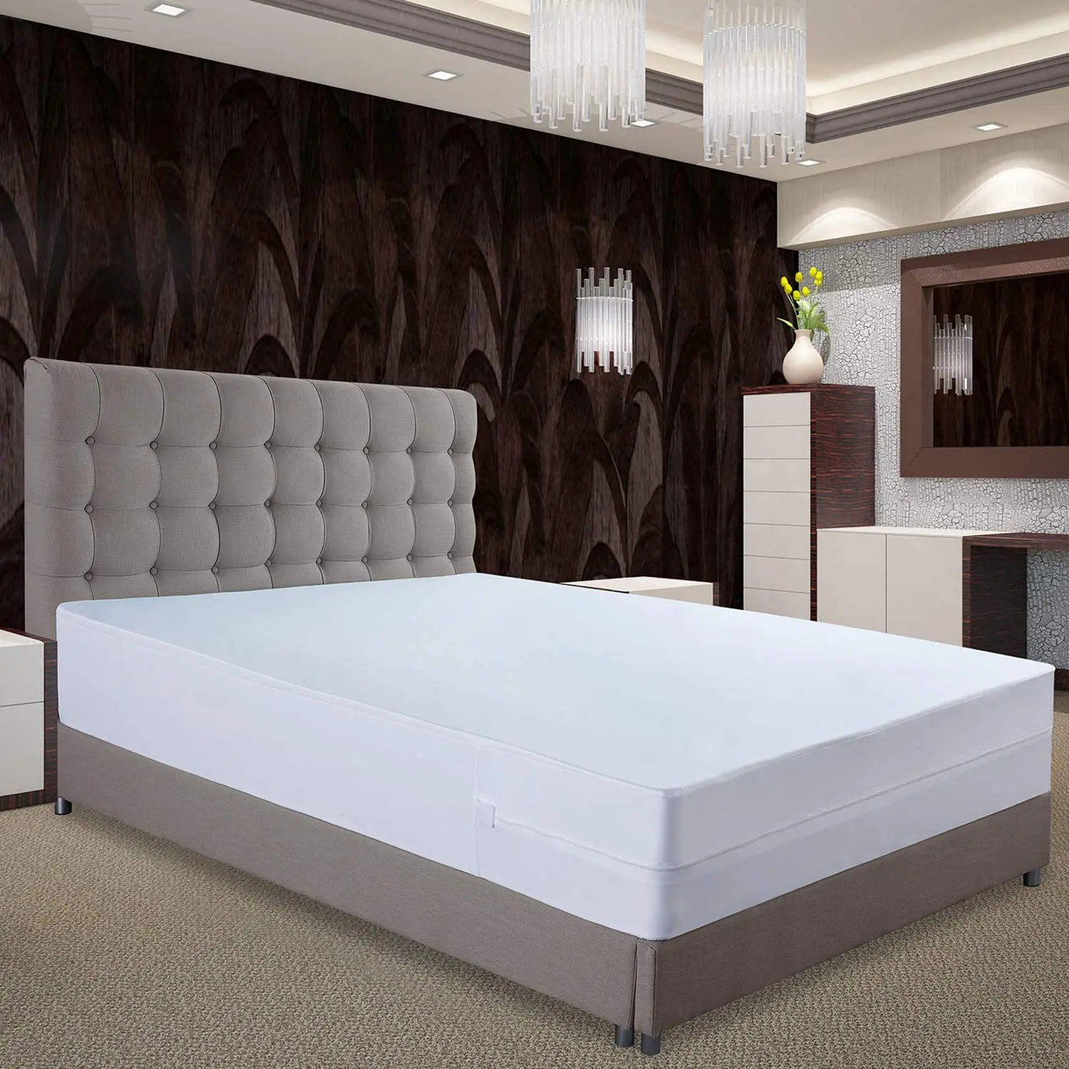 
Waterproof Mattress Protector Queen Bed Bug Proof Mattress Encasement 