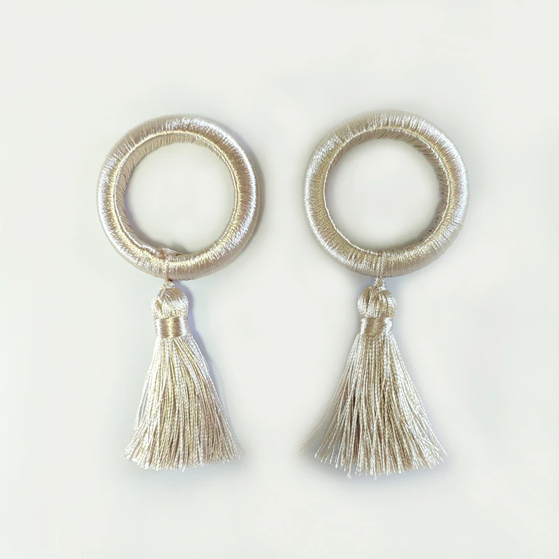 Элегантное кольцо для салфеток макраме с кисточкой