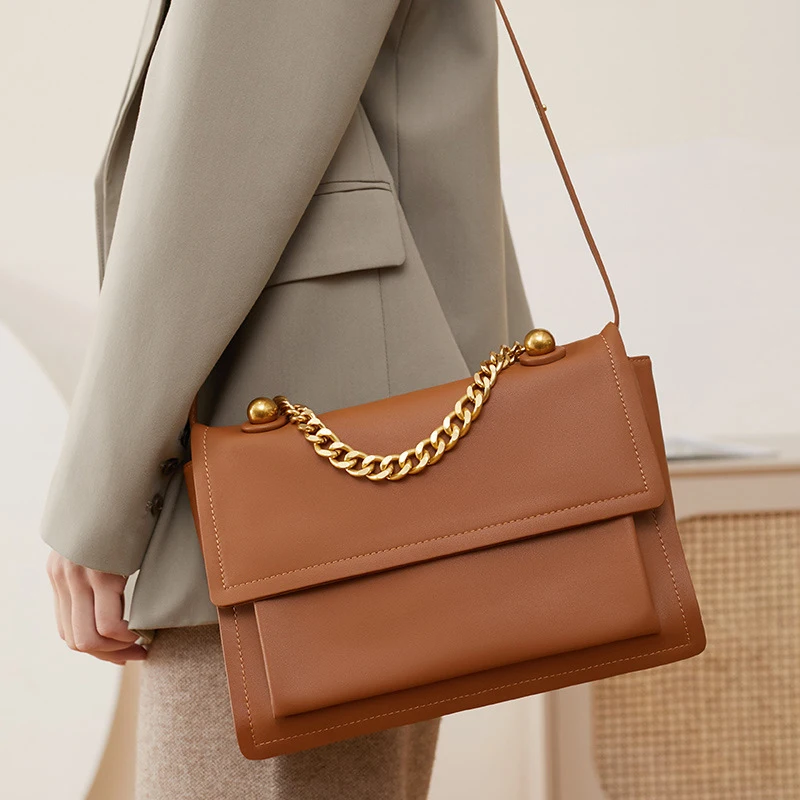Customized ladies leather handbags genuine leather large capacity daily handbags fashion simple design leather bags